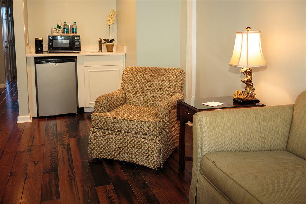 Olde Harbour Inn, Historic Inns Of Savannah Collection מראה חיצוני תמונה