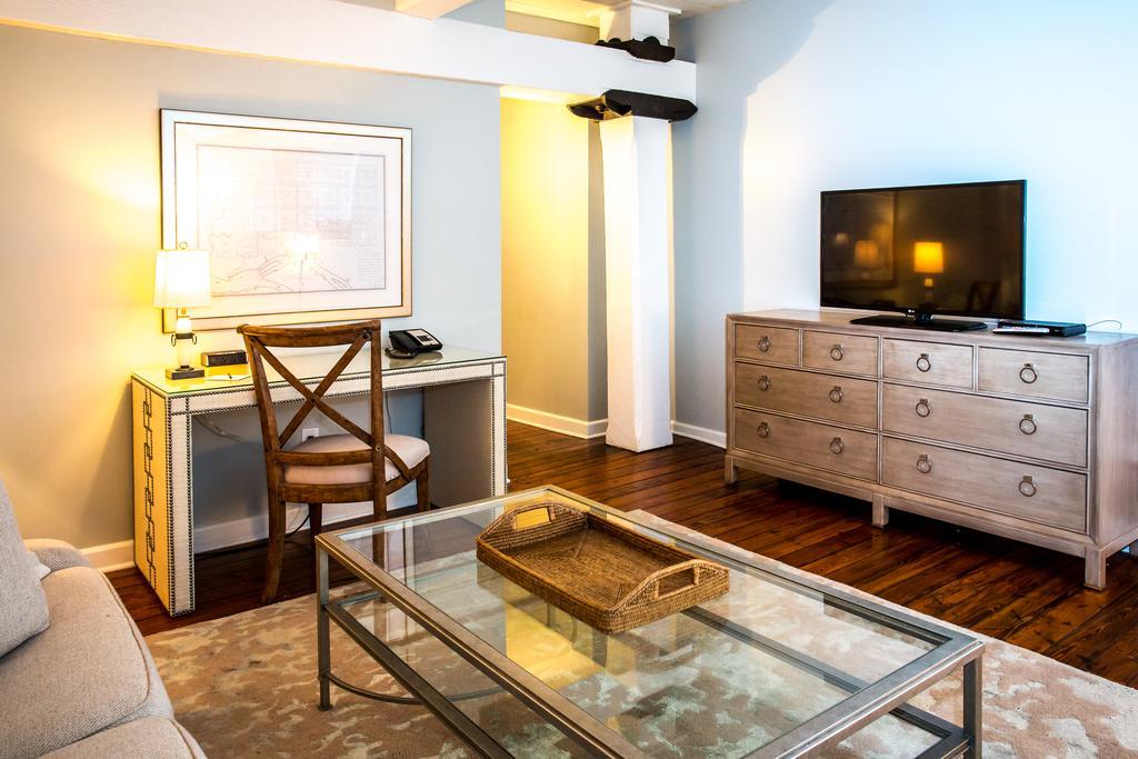 Olde Harbour Inn, Historic Inns Of Savannah Collection מראה חיצוני תמונה