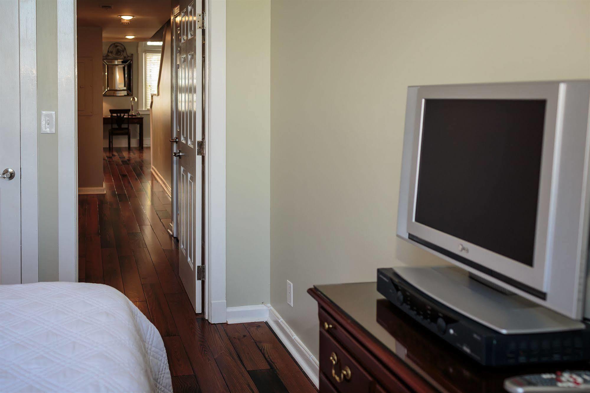 Olde Harbour Inn, Historic Inns Of Savannah Collection מראה חיצוני תמונה